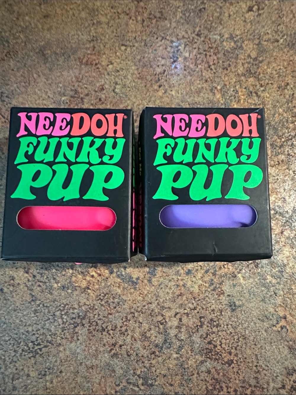 Needoh Funky Pup Putty - Pink & Purple